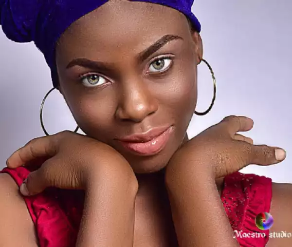 Nigeria Girl With The Golden Eyes Looks Pretty In New Photo